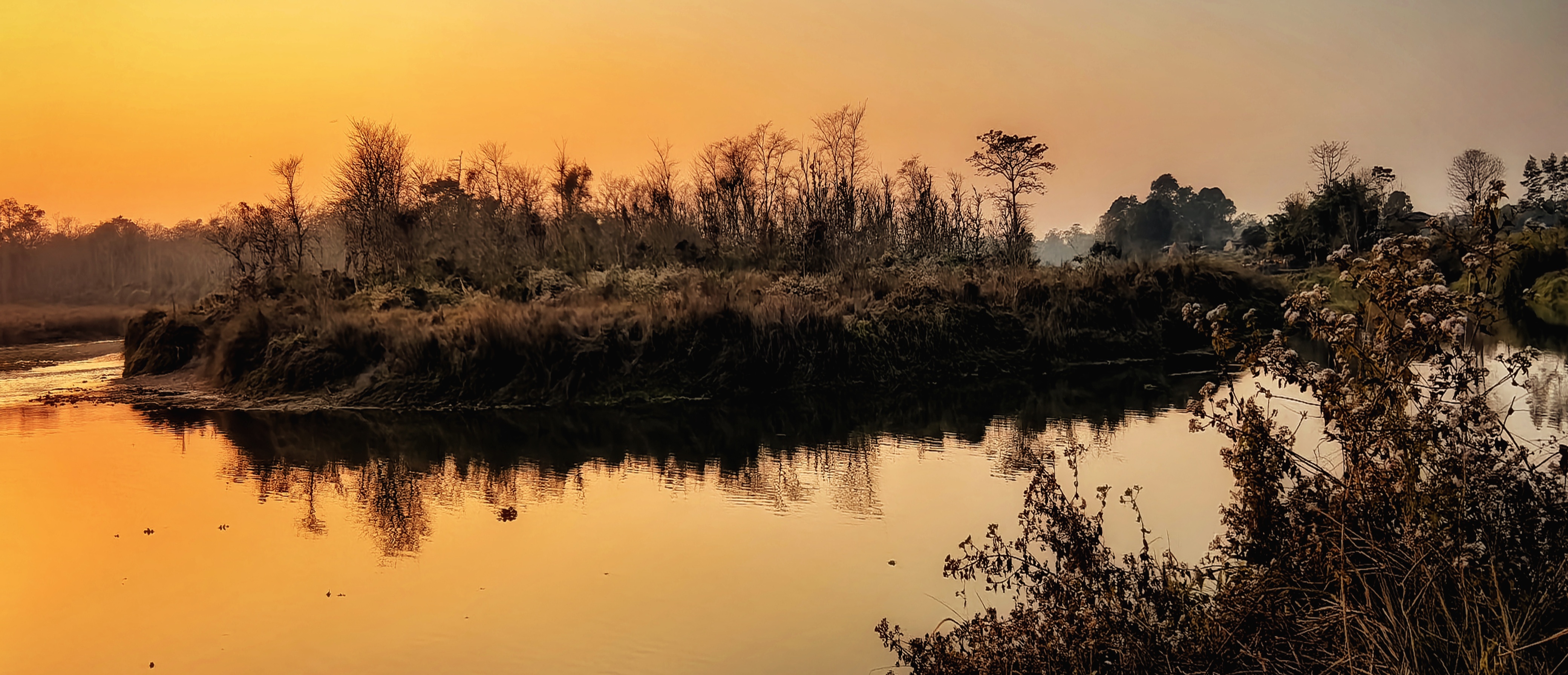 Himalayan Golden Hour Photo Tour - Image 1